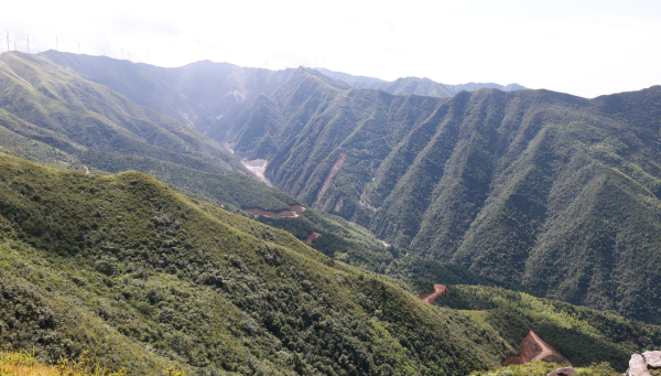 旗开网 湖南探获超大型锂矿，矿石量达4.9亿吨