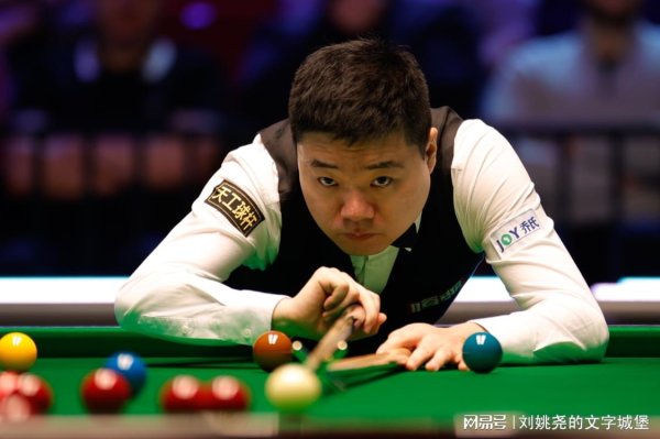 鑫东财配资 斯诺克最新战报！丁俊晖大逆转，送礼后造成对手被罚8分，1-0领先
